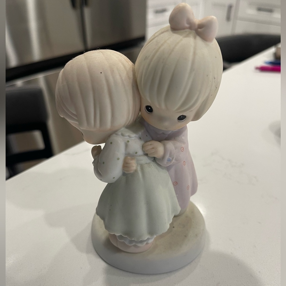 Precious Moments Two Girls Hugging Figurine - Cream and Pink